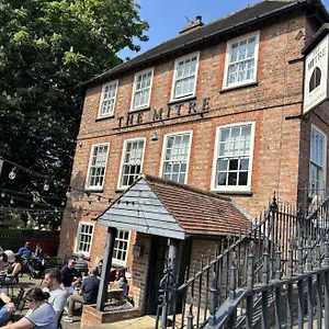 https://the-mitre-inn.yorkshirehotels.net